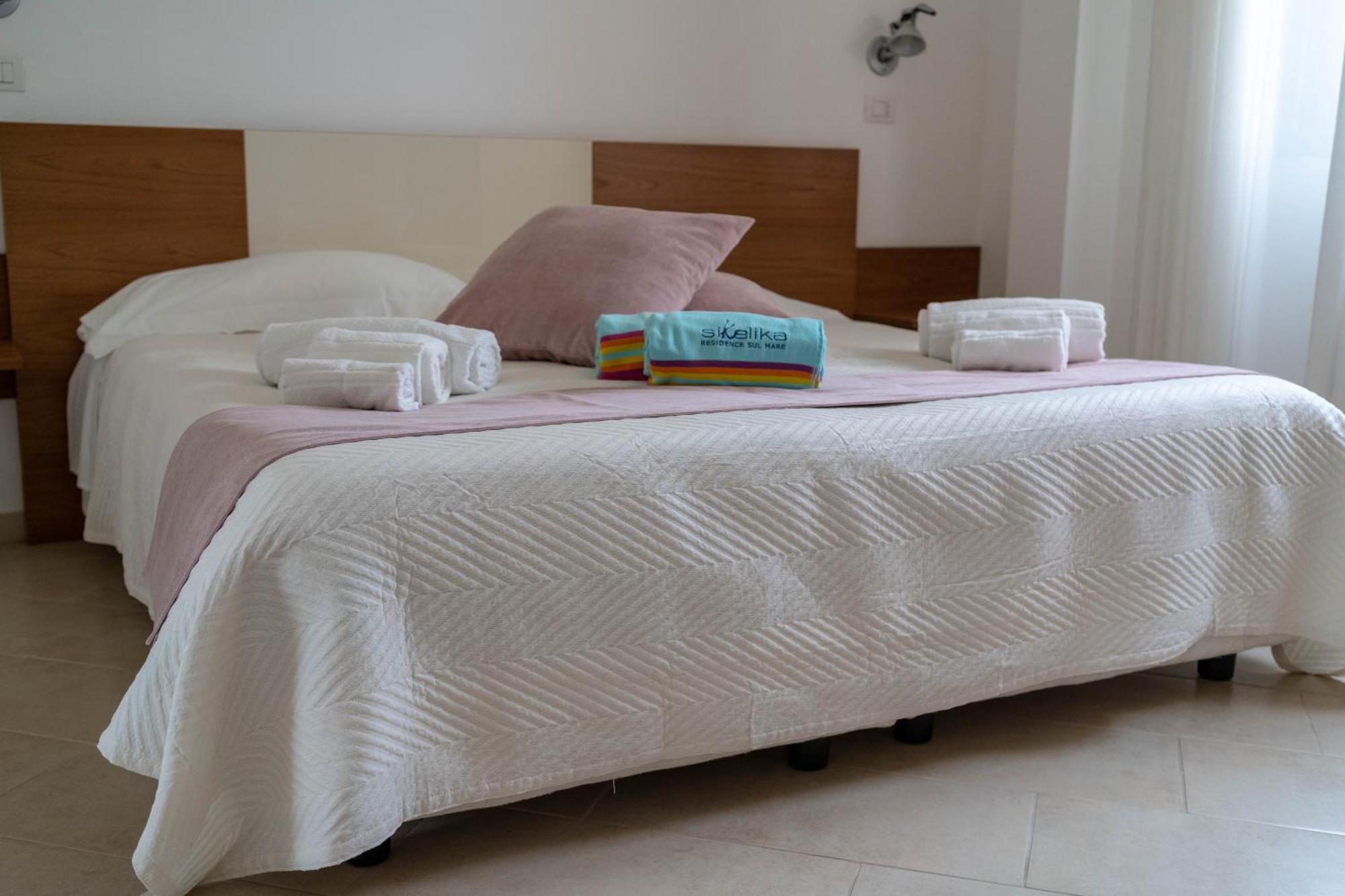 סקוליטי Sikelika Residence Sul Mare מראה חיצוני תמונה